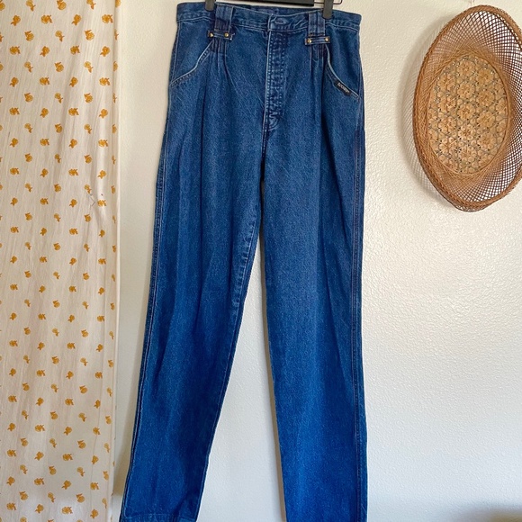 Rocky Mountain Denim - Vintage Rocky Mountain Western Jeans Pleated High Waist USA Denim